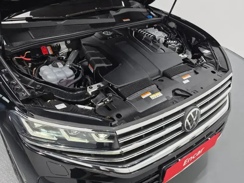 2025 Volkswagen Touareg с пробегом 3 123 км