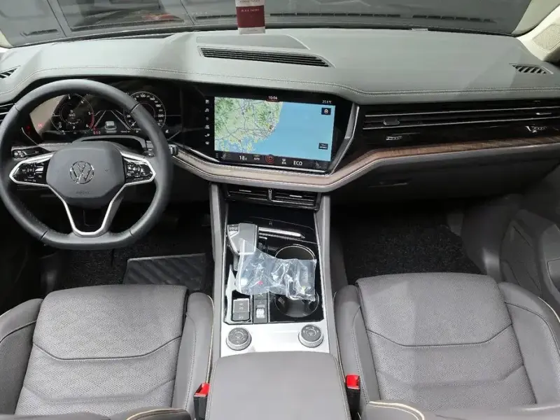 2023 Volkswagen Touareg с пробегом 50 442 км