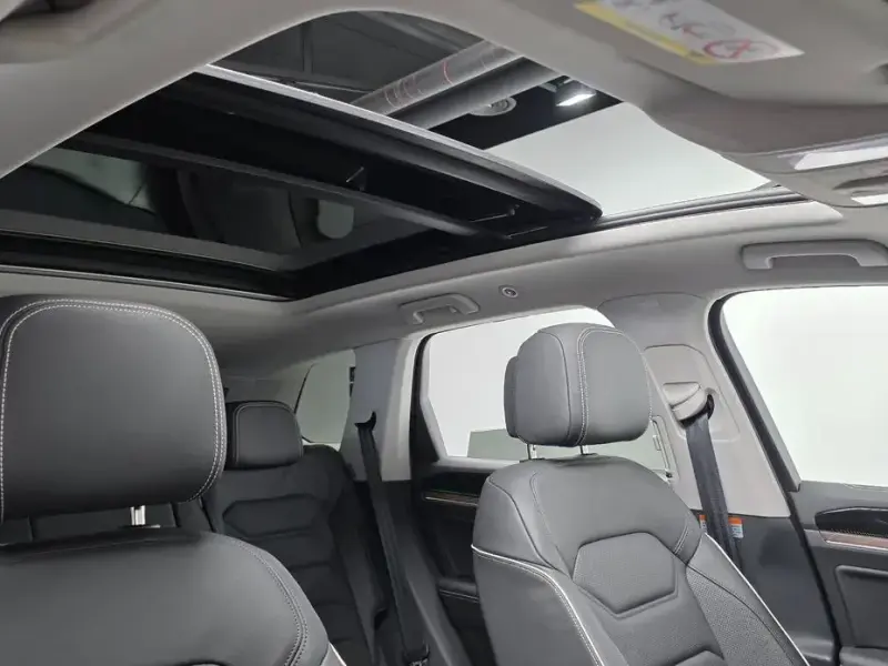 2025 Volkswagen Touareg с пробегом 3 123 км