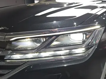 2023 Volkswagen Touareg с пробегом 50 442 км