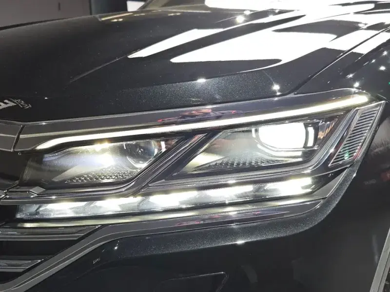 2023 Volkswagen Touareg с пробегом 50 442 км