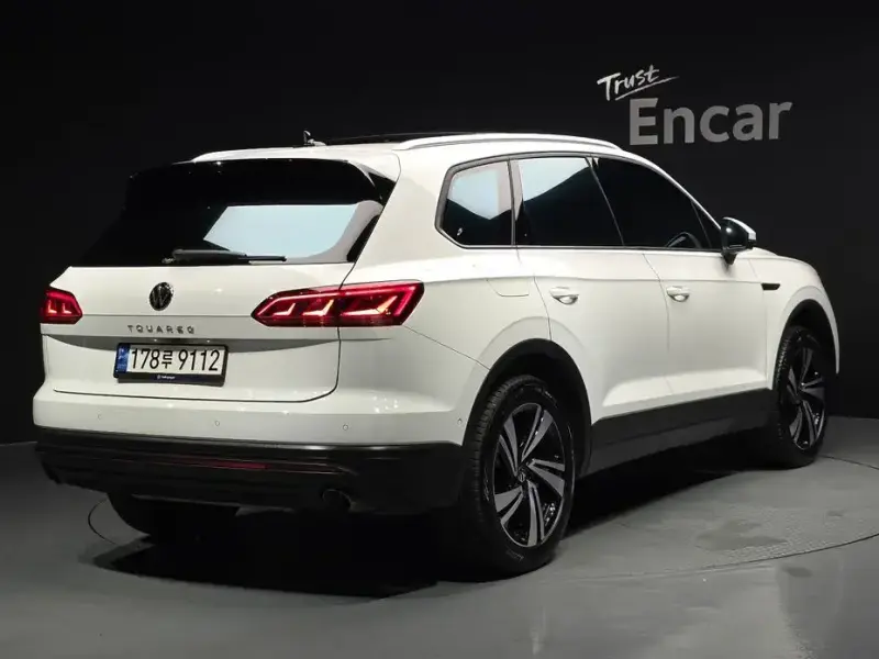 2022 Volkswagen Touareg с пробегом 47 944 км