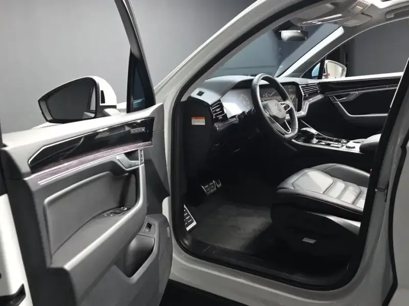 2022 Volkswagen Touareg с пробегом 47 944 км