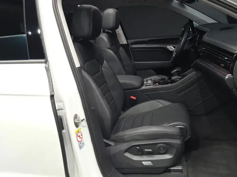2022 Volkswagen Touareg с пробегом 47 944 км