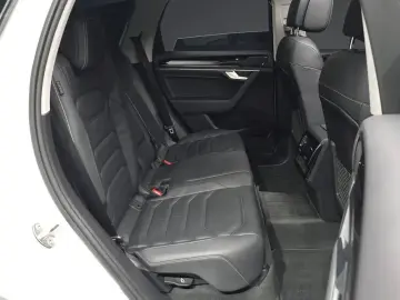 2022 Volkswagen Touareg с пробегом 47 944 км