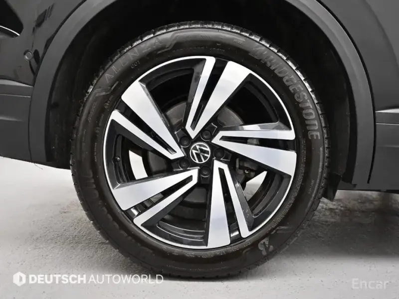 2023 Volkswagen Touareg с пробегом 30 551 км