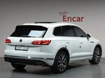 2023 Volkswagen Touareg с пробегом 37 104 км