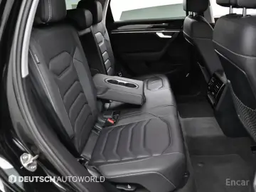 2023 Volkswagen Touareg с пробегом 30 551 км