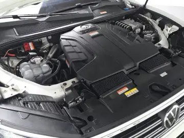2023 Volkswagen Touareg с пробегом 37 104 км