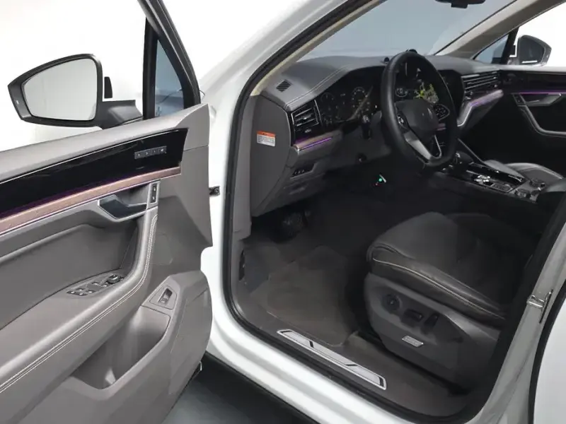 2023 Volkswagen Touareg с пробегом 37 104 км