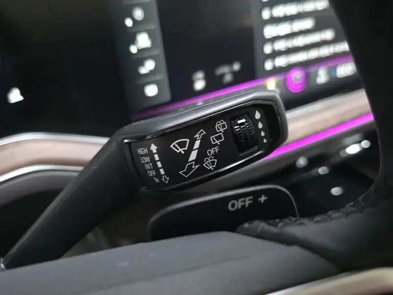 2023 Volkswagen Touareg с пробегом 37 104 км