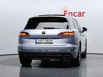 2020 Volkswagen Touareg с пробегом 111 986 км