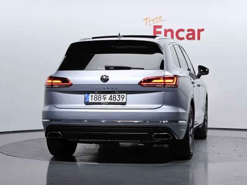 2020 Volkswagen Touareg с пробегом 111 986 км