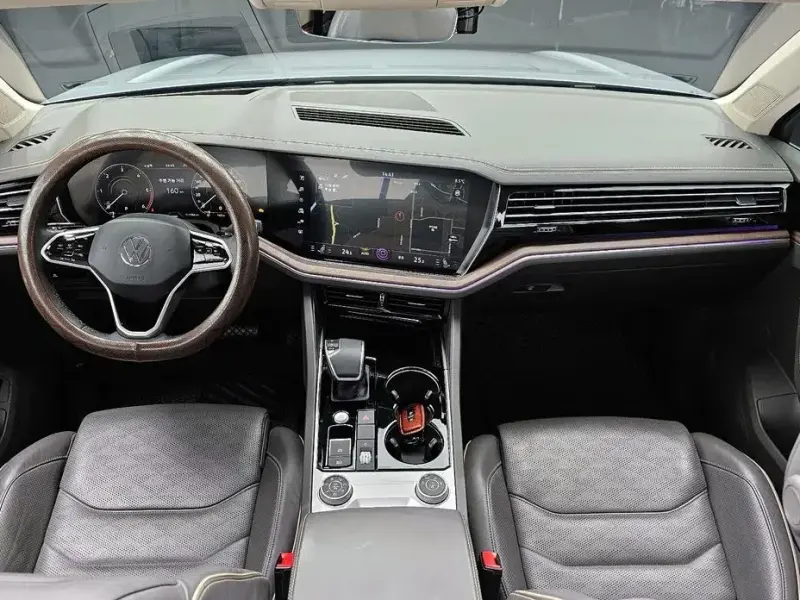 2020 Volkswagen Touareg с пробегом 111 986 км