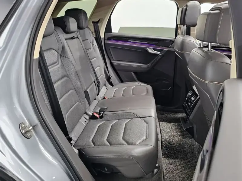 2020 Volkswagen Touareg с пробегом 111 986 км