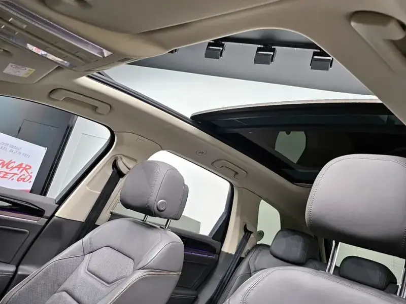 2020 Volkswagen Touareg с пробегом 111 986 км