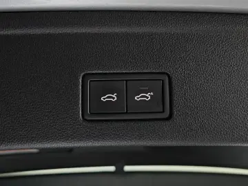 2020 Volkswagen Touareg с пробегом 111 986 км