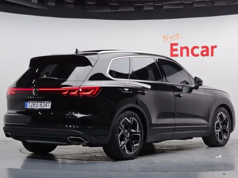 2024 Volkswagen Touareg с пробегом 26 290 км