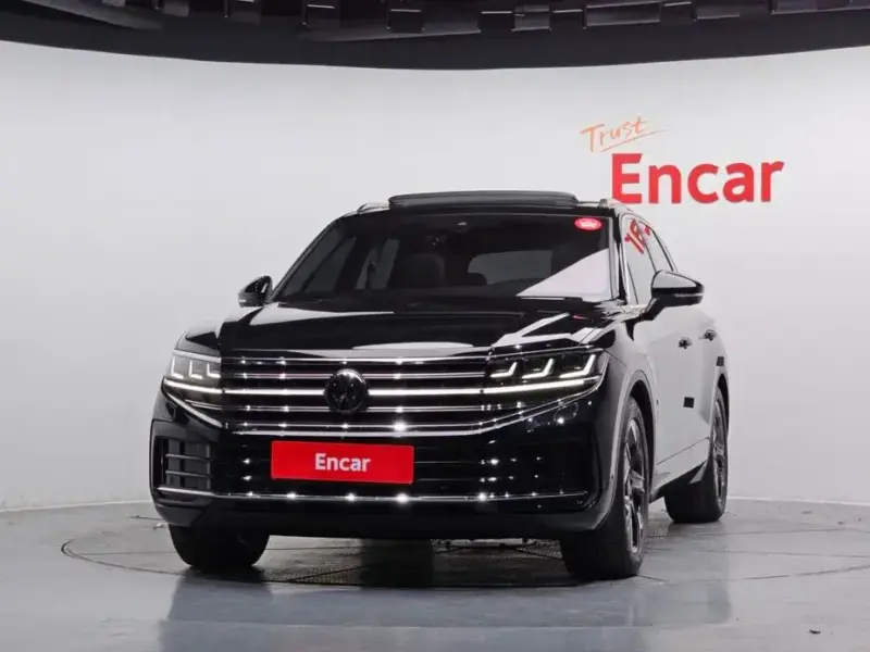 2024 Volkswagen Touareg с пробегом 26 290 км