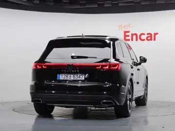 2024 Volkswagen Touareg с пробегом 26 290 км