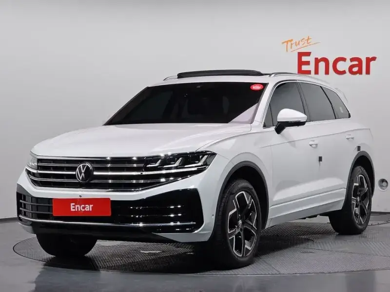 2025 Volkswagen Touareg с пробегом 24 484 км