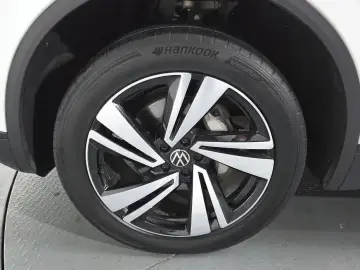 2023 Volkswagen Touareg с пробегом 96 565 км