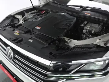 2023 Volkswagen Touareg с пробегом 96 565 км