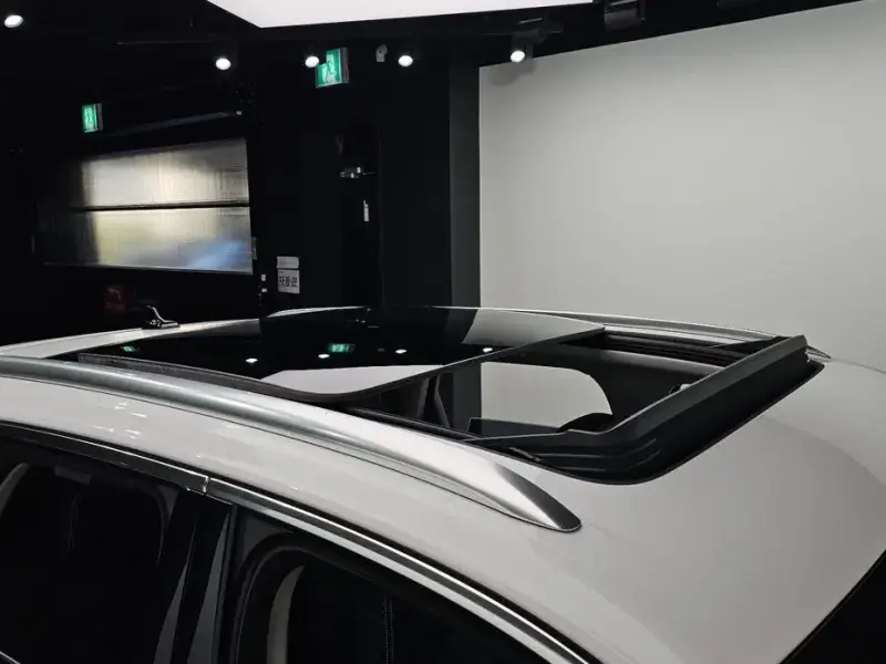 2025 Volkswagen Touareg с пробегом 24 484 км