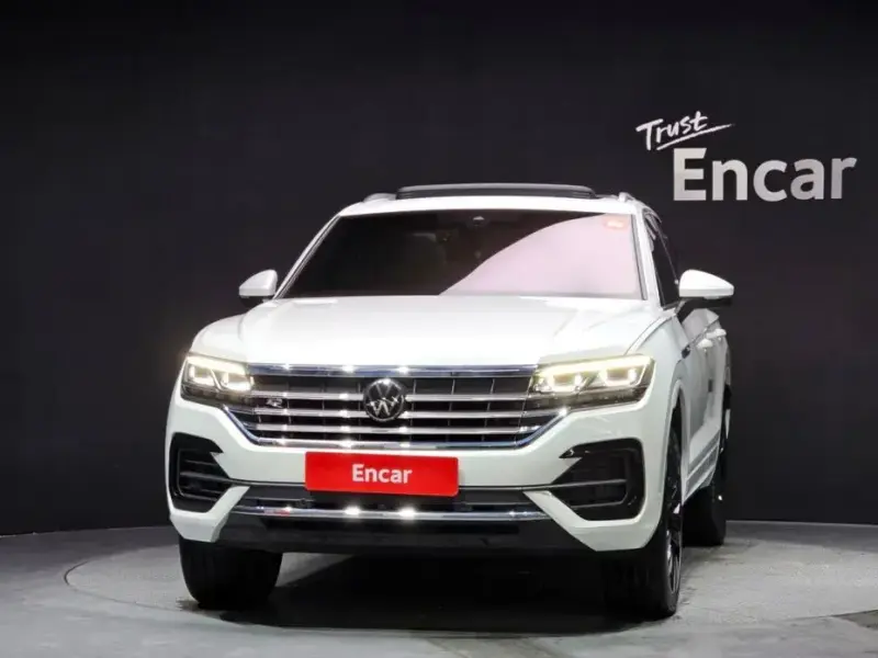 2023 Volkswagen Touareg с пробегом 28 984 км