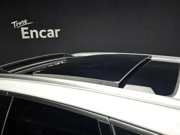 2023 Volkswagen Touareg с пробегом 28 984 км