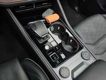 2024 Volkswagen Touareg с пробегом 29 501 км