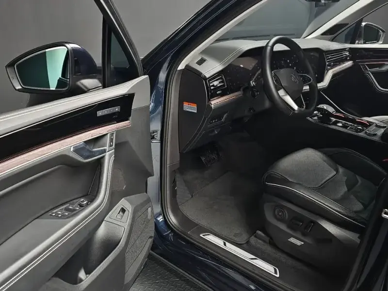 2024 Volkswagen Touareg с пробегом 29 501 км