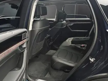 2024 Volkswagen Touareg с пробегом 29 501 км