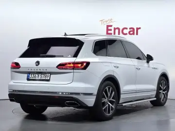 2020 Volkswagen Touareg с пробегом 96 940 км