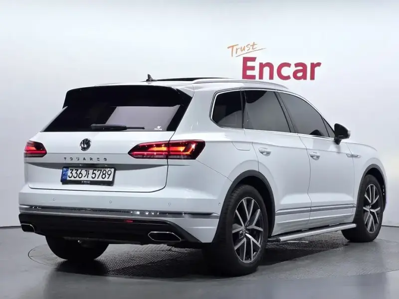 2020 Volkswagen Touareg с пробегом 96 940 км
