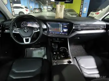 2020 Volkswagen Touareg с пробегом 160 625 км