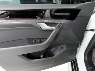 2020 Volkswagen Touareg с пробегом 160 625 км