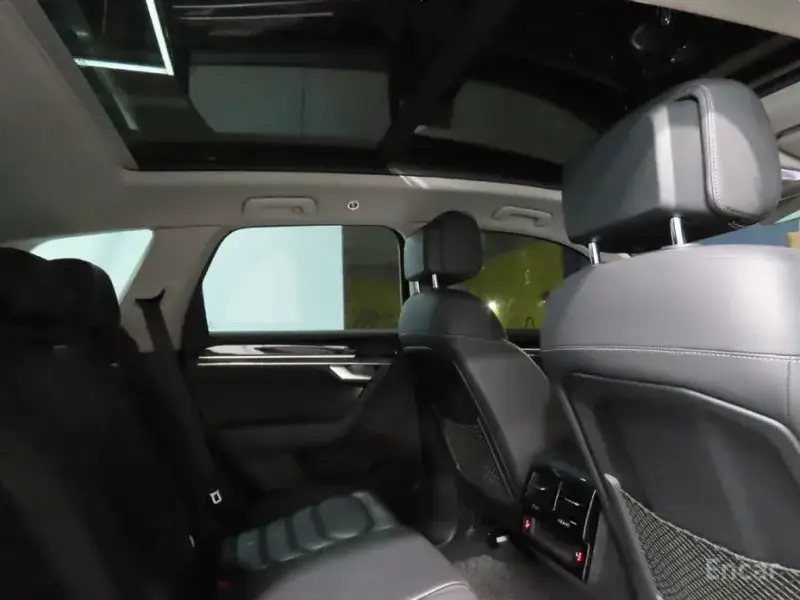 2020 Volkswagen Touareg с пробегом 160 625 км