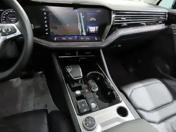 2020 Volkswagen Touareg с пробегом 160 625 км