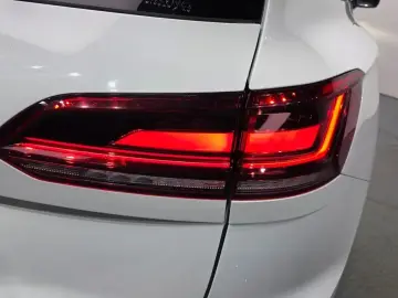 2020 Volkswagen Touareg с пробегом 96 940 км