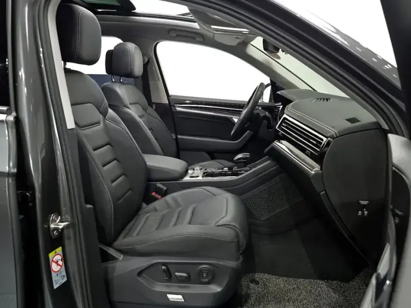 2023 Volkswagen Touareg с пробегом 41 077 км