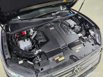 2024 Volkswagen Touareg с пробегом 15 446 км