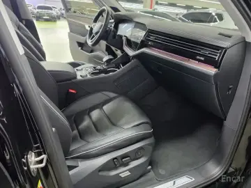 2024 Volkswagen Touareg с пробегом 15 446 км