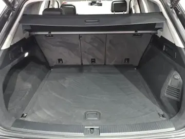 2023 Volkswagen Touareg с пробегом 41 077 км
