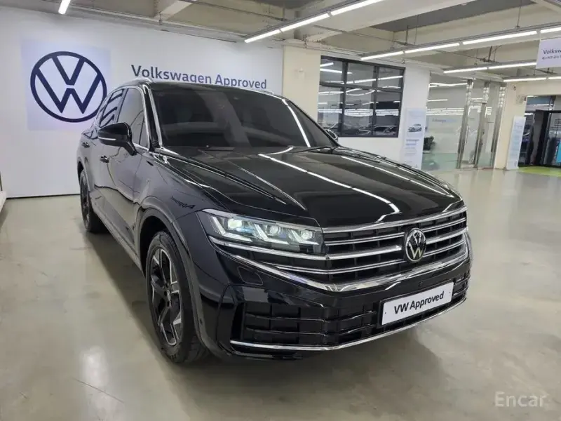 2024 Volkswagen Touareg с пробегом 15 446 км
