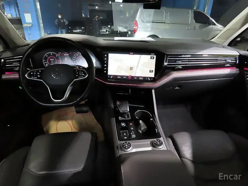 2023 Volkswagen Touareg с пробегом 37 924 км