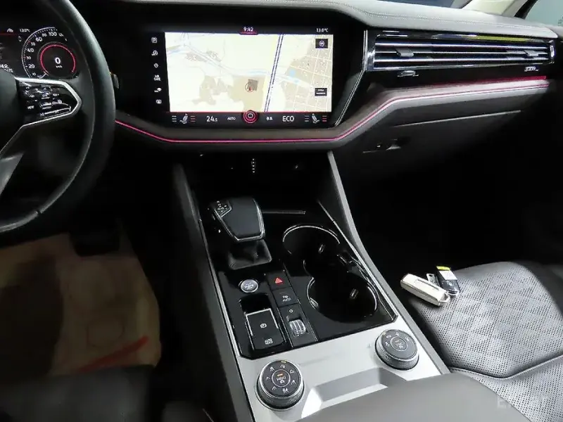 2023 Volkswagen Touareg с пробегом 37 924 км