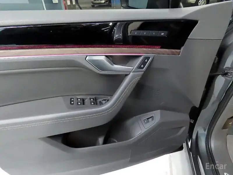 2023 Volkswagen Touareg с пробегом 37 924 км