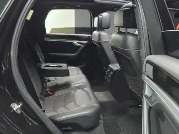 2023 Volkswagen Touareg с пробегом 43 755 км