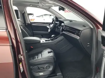 2023 Volkswagen Touareg с пробегом 37 764 км